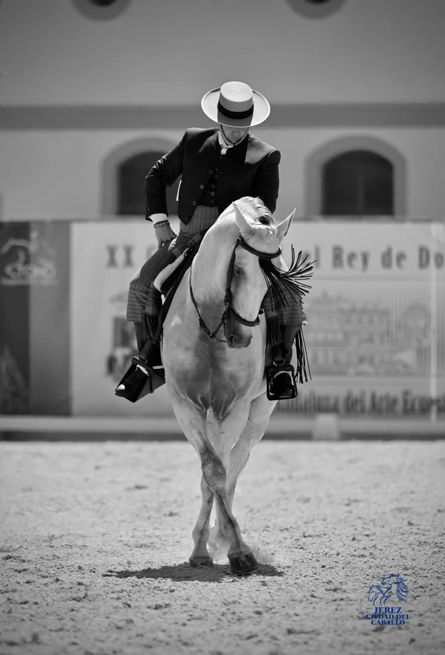 Daniel Reyes Aldana y Platino, en blanco y negro