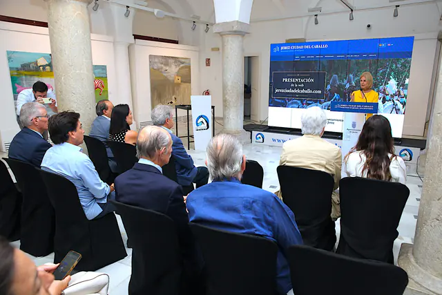 Asistentes a la presentación de Jerez Ciudad del Caballo.